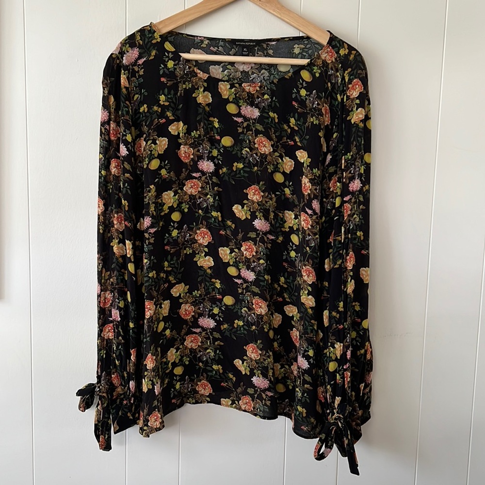 Banana Republic Floral Blouse